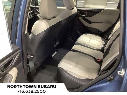 Used 2023 Subaru Forester Base image 12