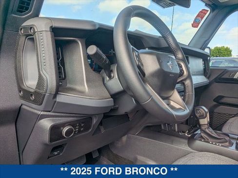 Used 2025 Ford Bronco Big Bend AWD/4WD image 12