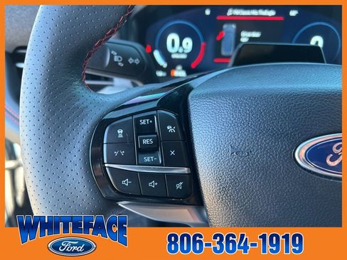 Used 2025 Ford Explorer ST-Line w/ Premium Package image 17