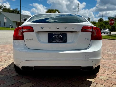 Used 2016 Volvo S60 T5 Premier image 5