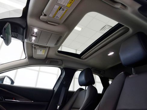 Used 2025 MAZDA CX-30 AWD 2.5 S w/ Premium Package image 27