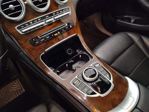 Used 2017 Mercedes-Benz GLC 300 GLC 300 image 14