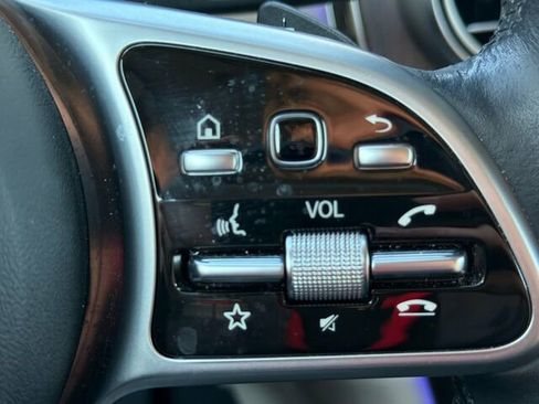 Certified 2022 Mercedes-Benz GLC 300 4MATIC image 29