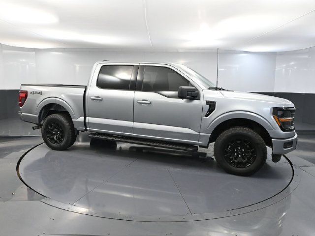 Used 2024 Ford F150 XLT w/ XLT Black Appearance Package AWD/4WD image 3