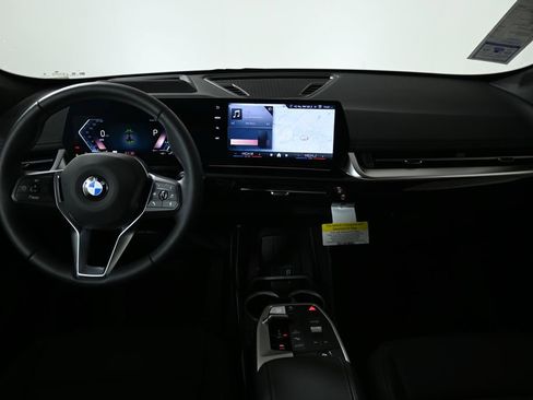 Used 2026 BMW X1 xDrive28i w/ Technology Package image 16