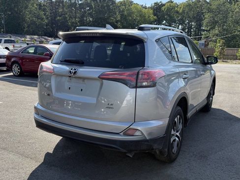 Used 2018 Toyota RAV4 LE w/ All Weather Liner Package AWD/4WD image 7