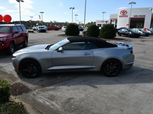 Used 2023 Chevrolet Camaro LT w/ RS Package image 4