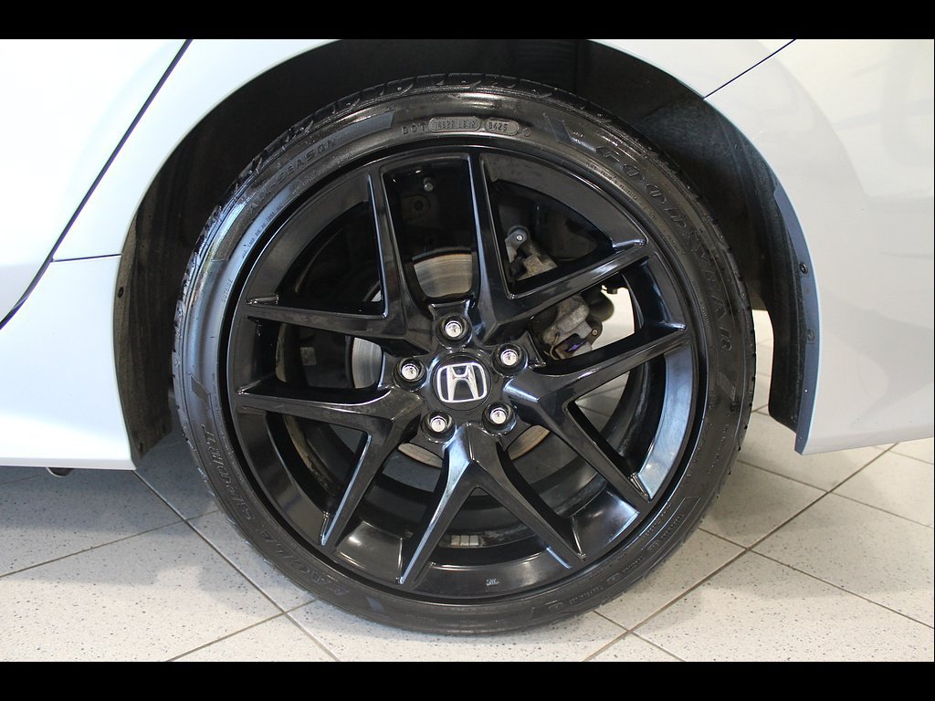 Certified 2025 Honda Civic Sport image 12