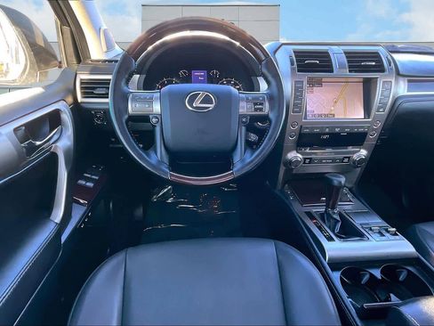 Used 2019 Lexus GX 460 Premium image 15
