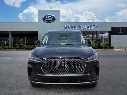 Certified 2025 Lincoln Aviator Reserve w/ Illumination Package RWD image 8