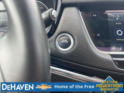 Used 2024 Cadillac XT6 Luxury w/ LPO, Floor Liner Package AWD/4WD image 17
