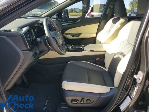 Used 2024 Lexus NX 250 FWD w/ Cold Area Package image 18