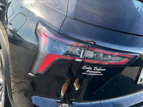 Used 2025 Chevrolet Equinox LT w/ Safety and Technology Package image 26