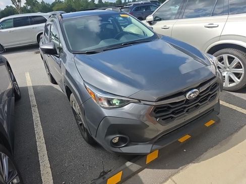 Used 2024 Subaru Crosstrek 2.0i Premium AWD/4WD image 4