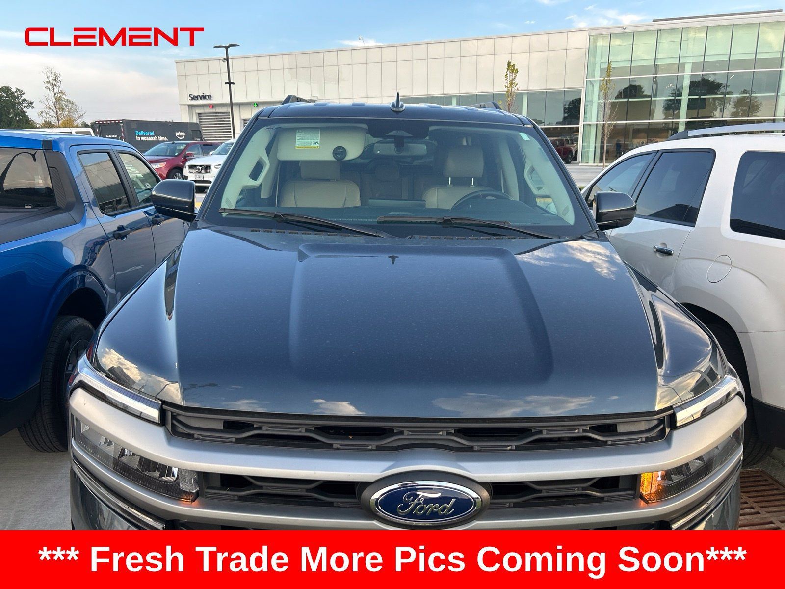 Used 2024 Ford Expedition XLT AWD/4WD image 2