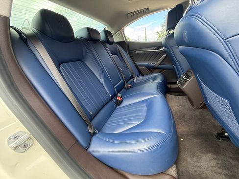 Used 2020 Maserati Ghibli image 18