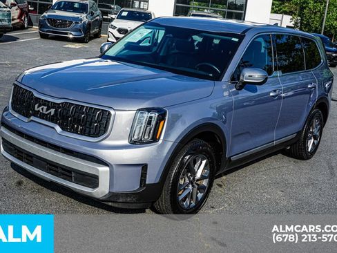 Used 2024 Kia Telluride LX FWD image 14