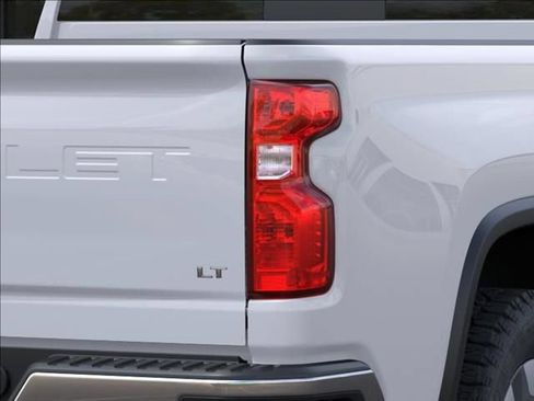 New 2026 Chevrolet Silverado 2500 LT w/ All Star Edition AWD/4WD image 11