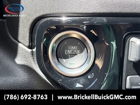 New 2025 GMC Sierra 2500 SLT image 31