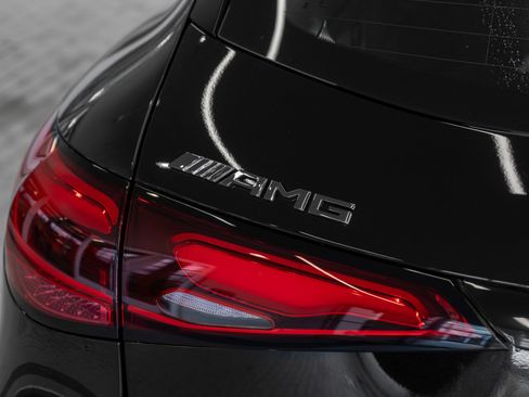 New 2025 Mercedes-Benz GLC 43 AMG 4MATIC image 22