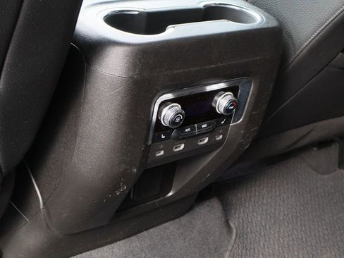 Certified 2023 GMC Yukon Denali w/ Advanced Technology Package image 26