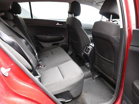 Used 2017 Kia Sportage LX AWD/4WD image 22