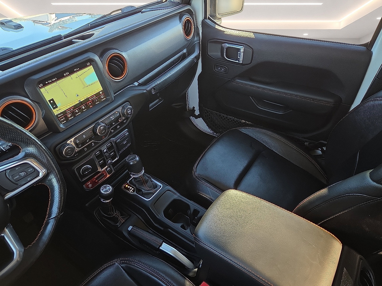 Used 2021 Jeep Gladiator Mojave w/ Uconnect 4C Nav & Sound Group AWD/4WD image 12