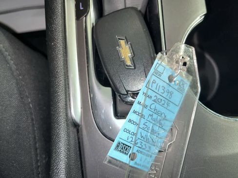 Used 2024 Chevrolet Malibu LT image 23