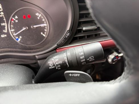 Used 2020 MAZDA MAZDA3 Premium Package image 20