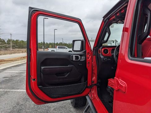 Used 2021 Jeep Gladiator Mojave w/ Trailer Tow Package image 51