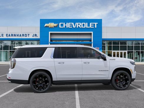 New 2026 Chevrolet Suburban High Country image 7