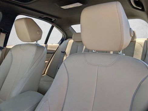 Used 2016 BMW 328i Sedan RWD image 18