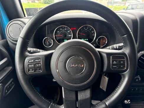 Used 2017 Jeep Wrangler Sport w/ Quick Order Package 24S AWD/4WD image 12