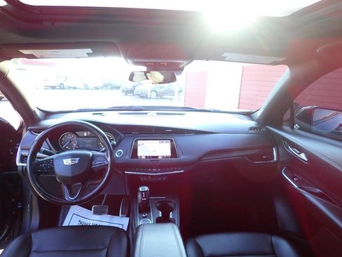 Used 2019 Cadillac XT4 Sport image 10