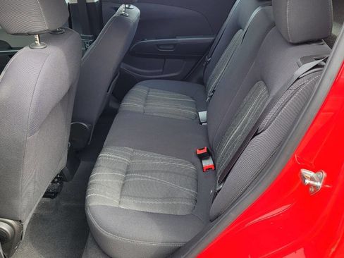 Used 2015 Chevrolet Sonic LT w/ Fun and Sun Package image 10