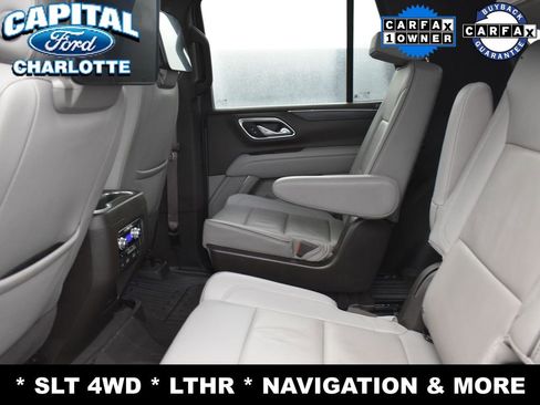 Used 2023 GMC Yukon SLT w/ SLT Luxury Package image 10