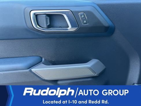 Used 2022 Ford Bronco Outer Banks image 37