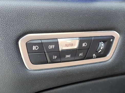 Used 2020 BMW X5 xDrive40i w/ Premium Package AWD/4WD image 9