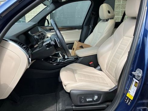Used 2021 BMW X3 xDrive30i w/ Executive Package AWD/4WD image 2