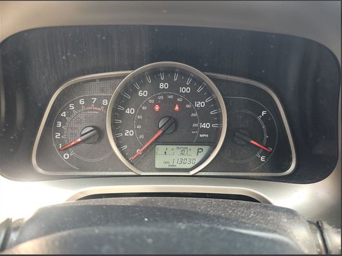 Used 2015 Toyota RAV4 XLE FWD image 6