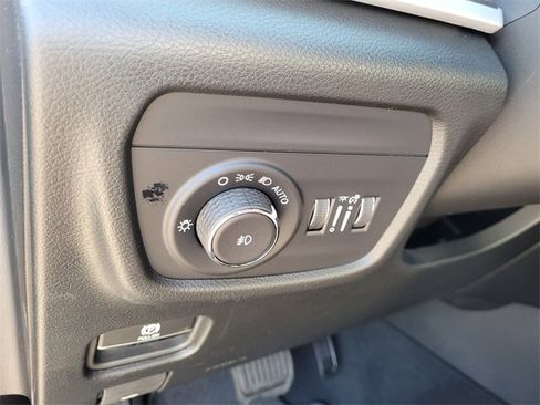 New 2025 Jeep Grand Cherokee Limited image 25