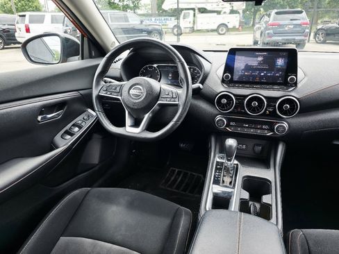 Used 2021 Nissan Sentra SR FWD image 19