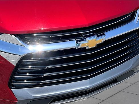 Used 2019 Chevrolet Blazer Premier w/ Sun and Wheels Package FWD image 30