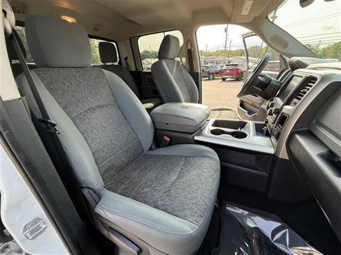 Used 2016 RAM 1500 Big Horn image 27