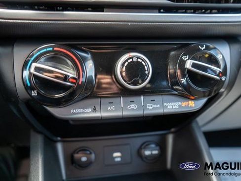 Used 2023 Hyundai Kona SEL AWD/4WD image 27