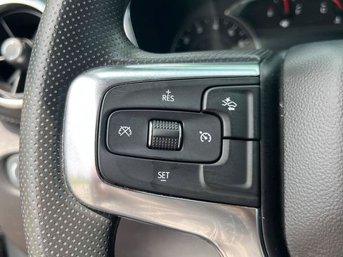 Used 2025 Chevrolet Blazer LT AWD/4WD image 14