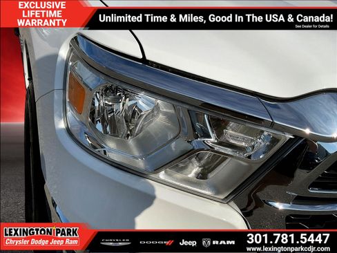 Used 2023 RAM 1500 Big Horn AWD/4WD image 32