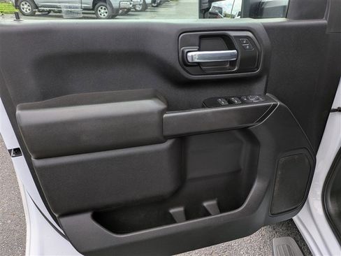 Used 2022 Chevrolet Silverado 2500 W/T w/ WT Convenience Package AWD/4WD image 17