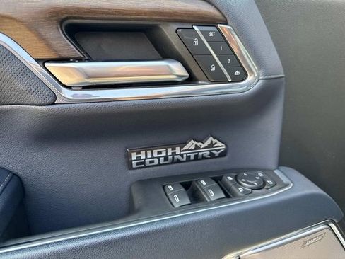 Used 2024 Chevrolet Silverado 1500 High Country w/ Technology Package image 17