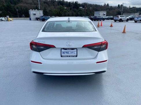 Certified 2023 Honda Civic EX image 11